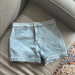 Madewell Emmett Welt Pocket Jean Short, size 28